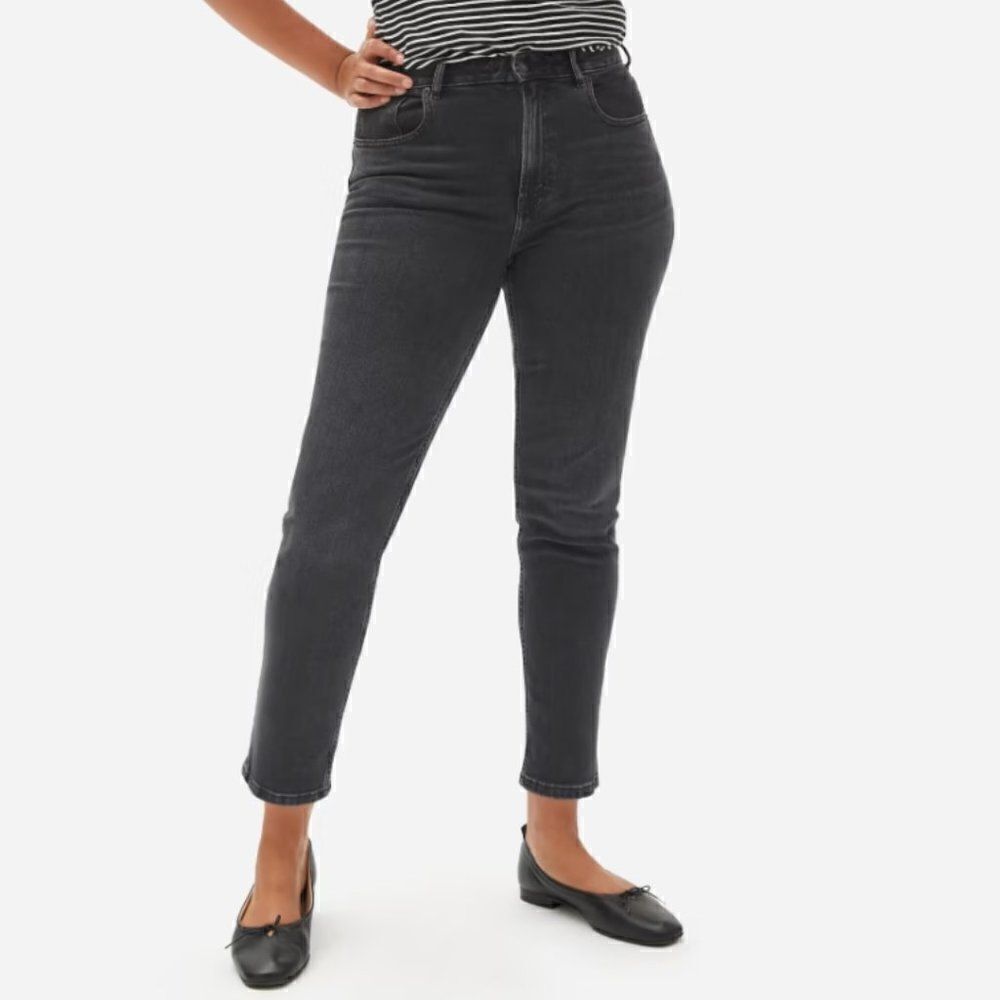 Everlane The Cheeky Straight Wash Jean in Size 26 Regular